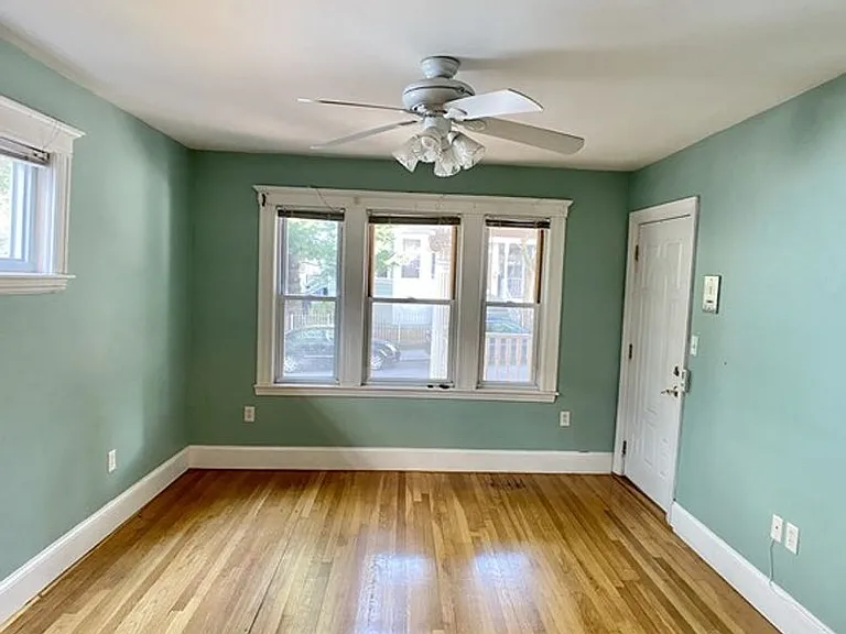 48 Boylston St #11 — Photo 4