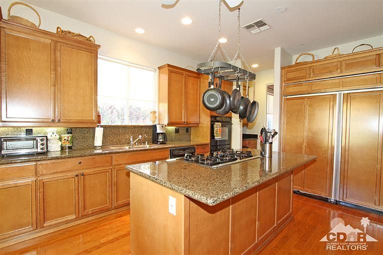 1st image of 40589 Palm Ct