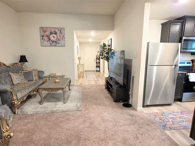 10807 Herbaceum Ct — Photo 2