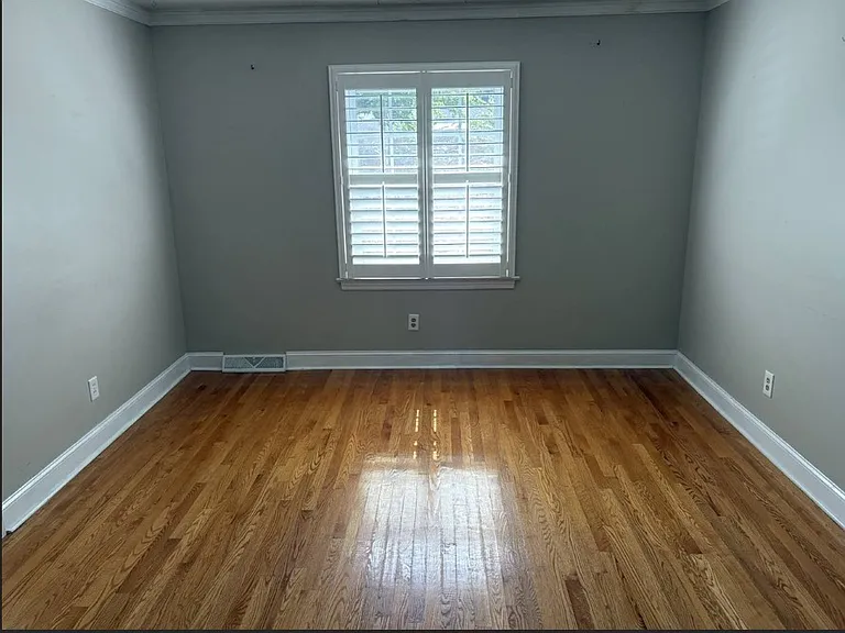 1126 Garland Rd — Photo 5