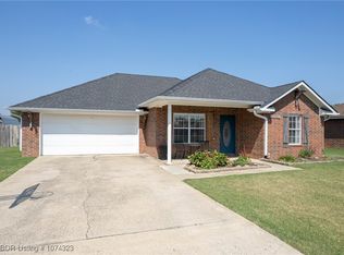 1681 Courtney Ln, Alma, AR 72921