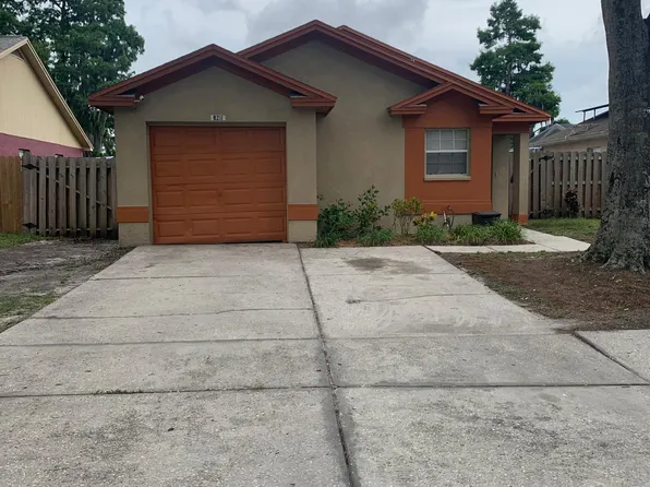 8211 Natchez St, Tampa, FL 33637