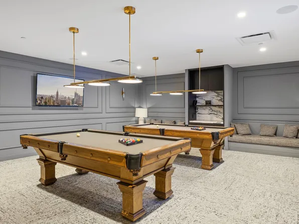 721 5th Avenue image 24 of 26