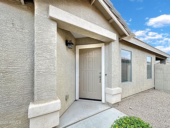 3rd image of 40167 W Thornberry Lane