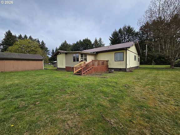 5th image of 563 Shanklin Rd
