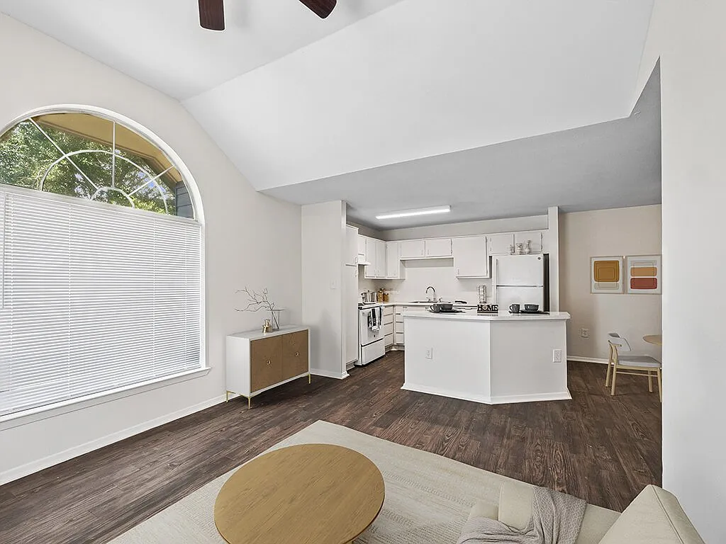Tidwell Estates Apartments — Photo 3