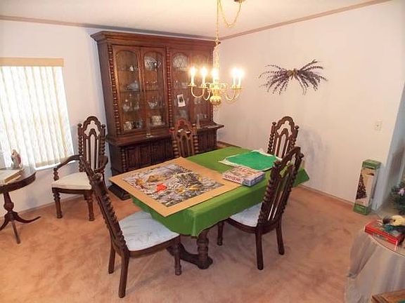 3rd image of 1740 Balsam Ave