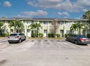 159 Hidden Court Rd #I-49, Hollywood, FL 33023