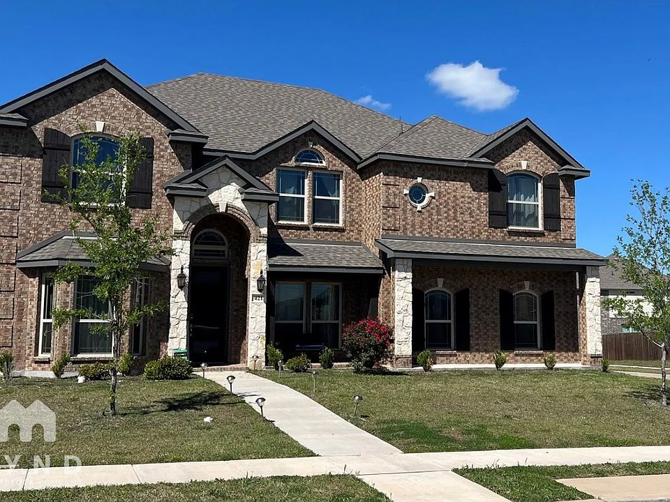 1st image of 421 Harvest Grove Dr