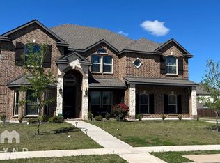 421 Harvest Grove Dr, Waxahachie, TX 75165