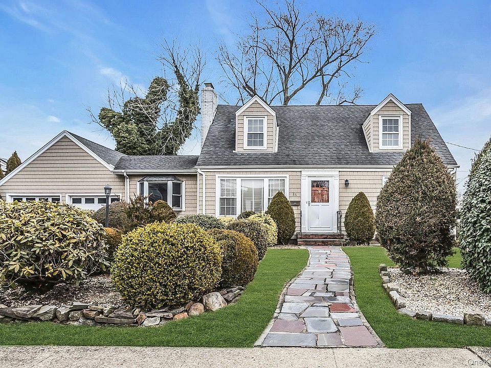 1st image of 26 Bayview Avenue