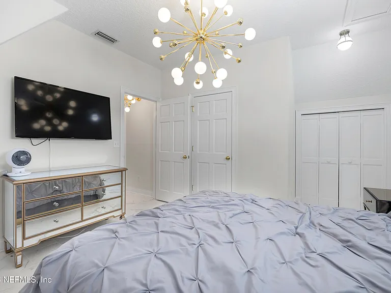 200 Sunstone Ct #GUEST HOUSE — Photo 20