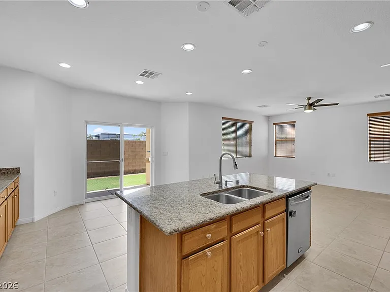 3067 Varenna Ridge Ave — Photo 10