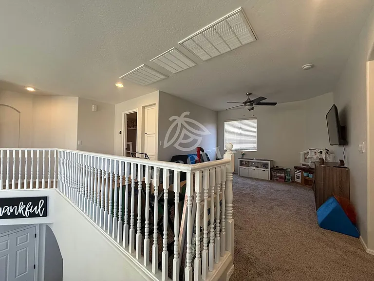 6509 W Red Fox Rd — Photo 23