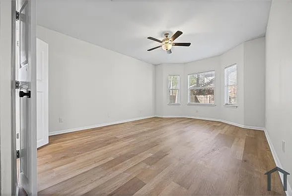 200 Creek Ridge Ln — Photo 23