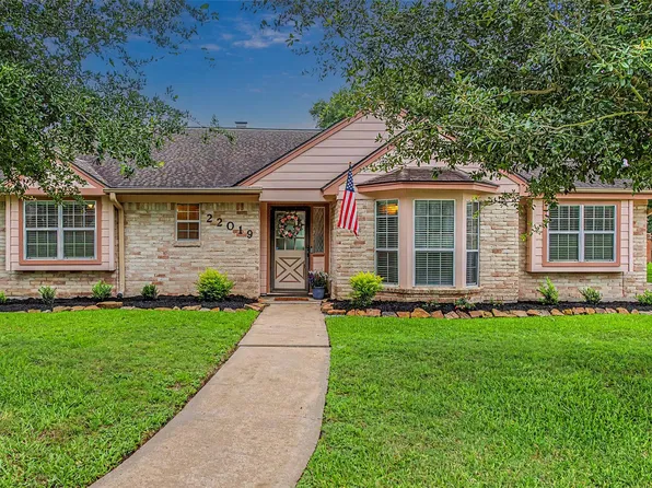 22019 Bucktrout Ln, Katy, TX 77449
