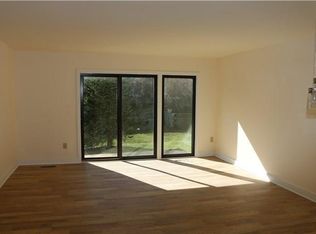 15 Cook Close #15, Ridgefield, CT 06877