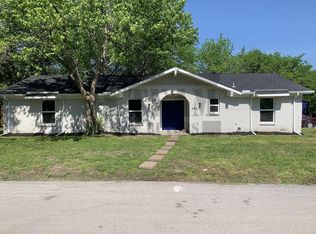 105 Still St, Kemp, TX 75143