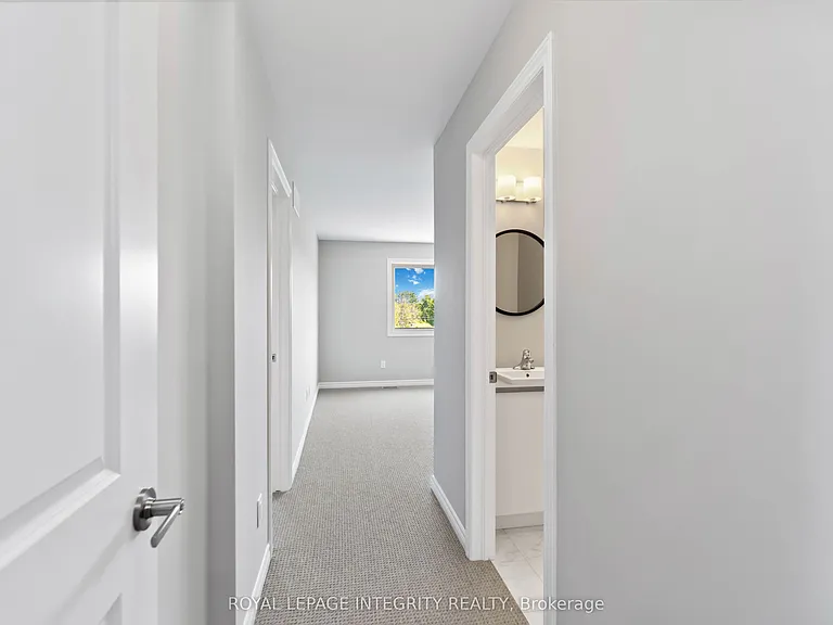 634 Fisher St — Photo 25