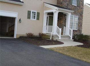2810 W 108 Homestead Dr, Forks Township, PA 18040