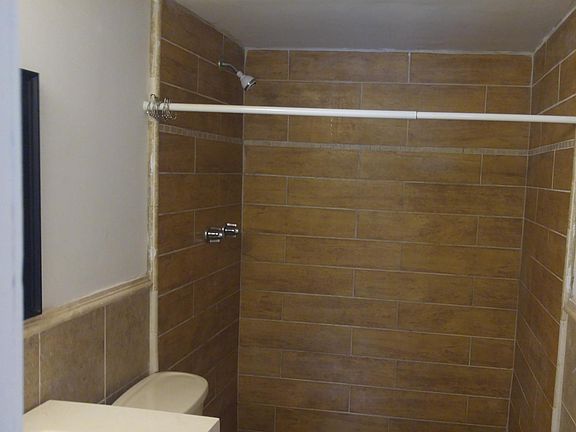 4th image of 421 Executive Center Dr APT 103