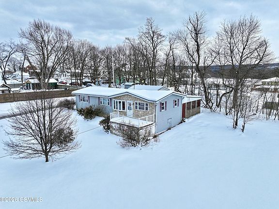 2nd image of 1610 W Willow St