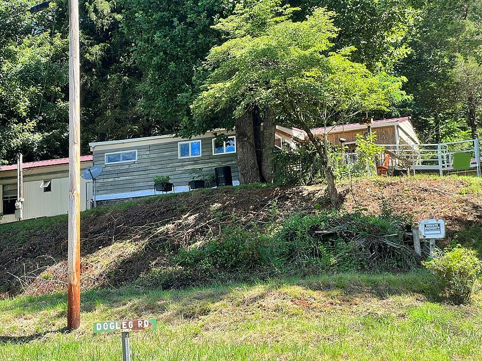 47 Dog Leg Rd, Whittier, NC 28789 Zillow