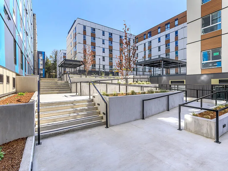 Polaris at Eastgate — Photo 15