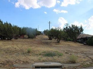 8600 Southlake Dr, Lake Isabella, CA 93240