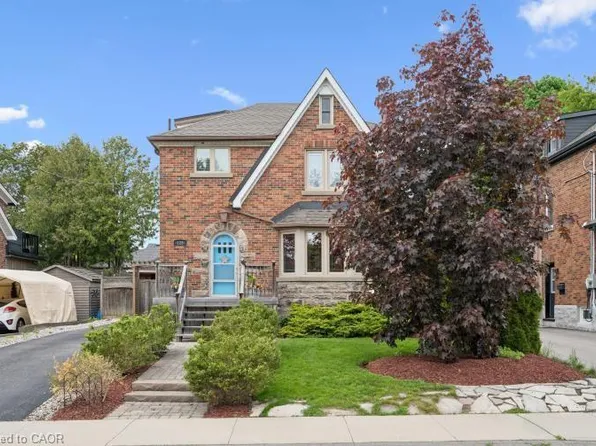 128 Wilhelm St, Kitchener, ON N2H 5S5