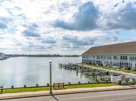 322 Bayshore Dr, Ocean City, MD