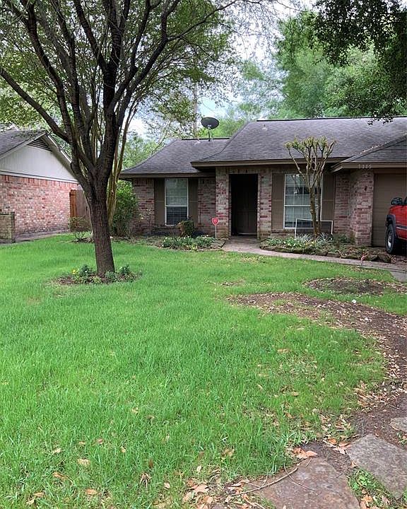 1st image of 7115 Yellow Pine Dr