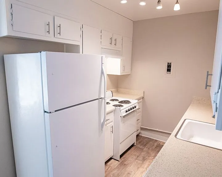 Ventura Gardens Apartments — Photo 5