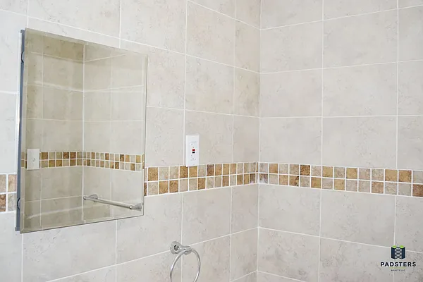 Sold by Padsters Realty LLC | media 11