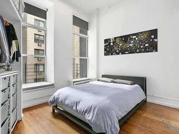 4th image of 4 W 16th St APT 2B
