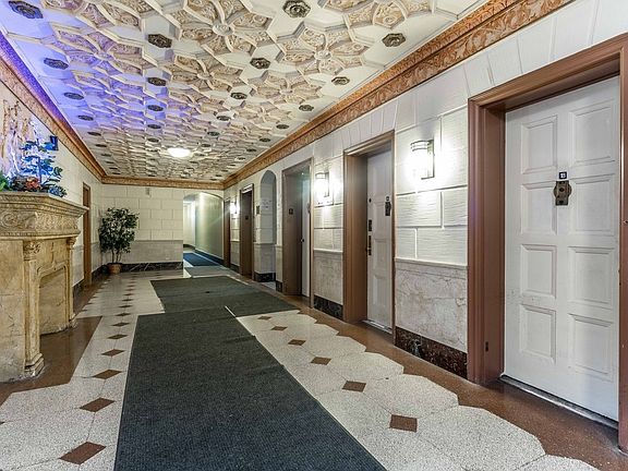 4th image of 43-42 45th St #5C