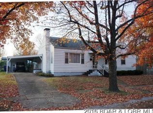 503 N Maple St, Eldon, MO 65026