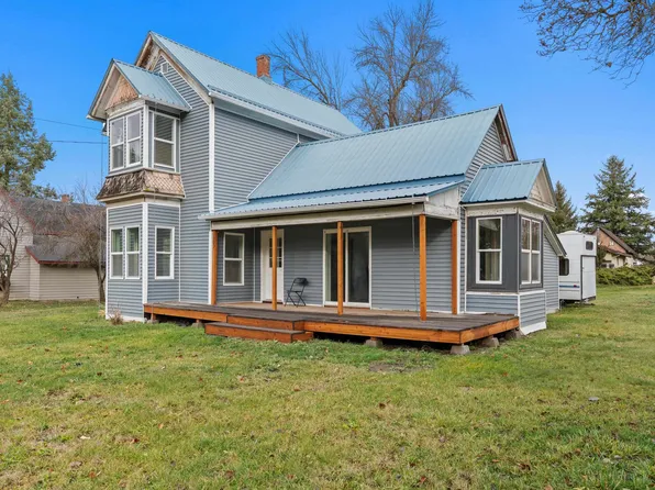 303 E Chestnut St, Farmington, WA 99128