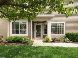 2431 Wilton Ln, Aurora, IL 60502