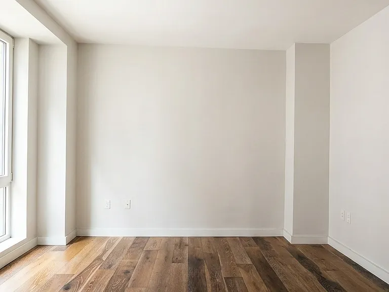 945 Bergen St #220 — Photo 5