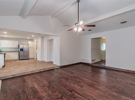 5th image of 5412 Pineridge Dr
