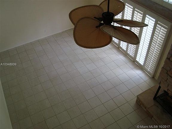 4th image of 108 Sea Horse Ln