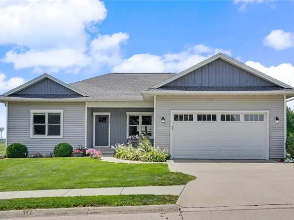 216 Cookson Dr, West Branch, IA 52358