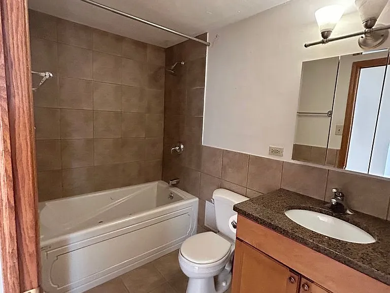 4180 Marine Terrace Apartments — Photo 109