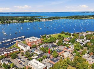 Bradford House Condominium, Bristol, RI 02809
