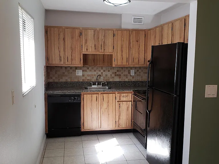 11718 Raintree Lake Ln #A — Photo 12