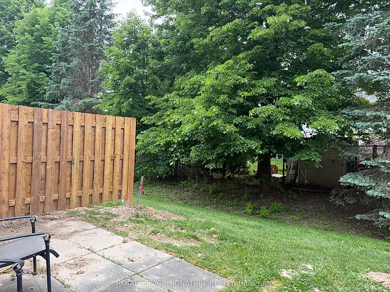 920 Edinburgh Rd S #7 — Photo 20