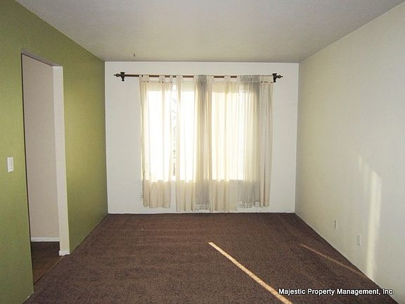 4th image of 1435 N Baldwin Ln