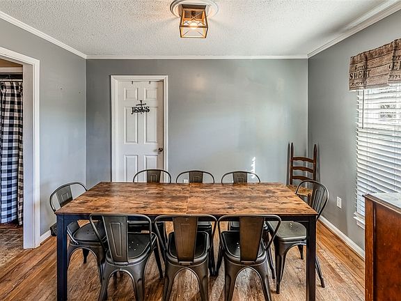 4th image of 135 Cribbs Way