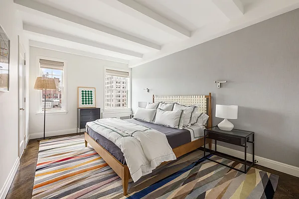 Bedroom, photo 1